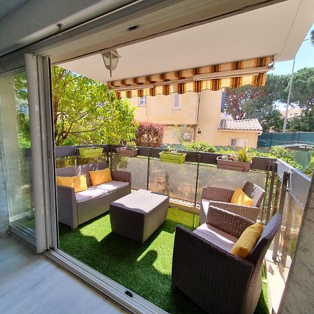 Le Silene Apartment Сен Максим Екстериор снимка