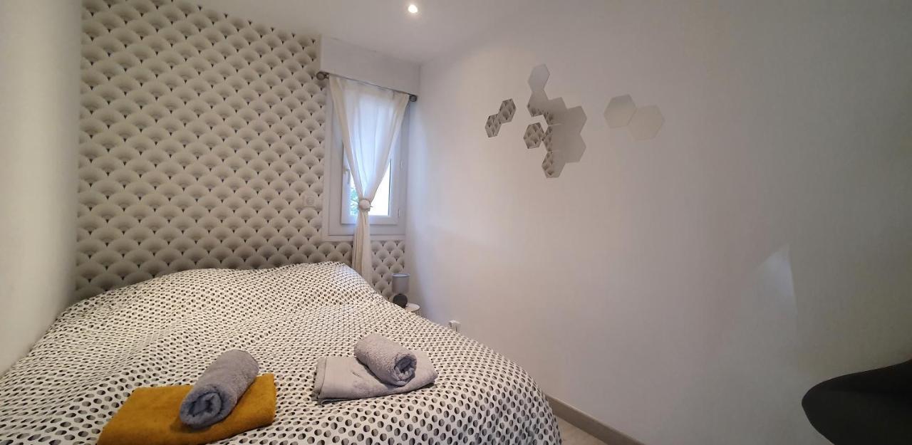Le Silene Apartment Сен Максим Екстериор снимка