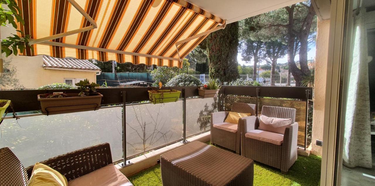 Le Silene Apartment Сен Максим Екстериор снимка